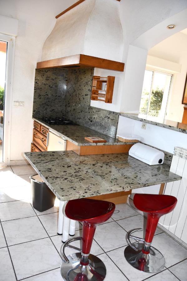 Villa F5-Wifi-Piscine Saint Gely Du Fesc Εξωτερικό φωτογραφία